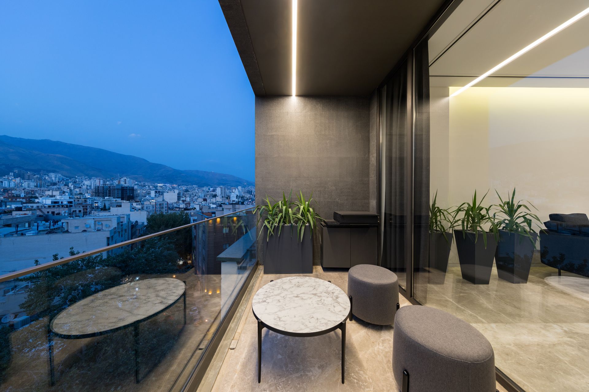 Vintage Finds Sourcing